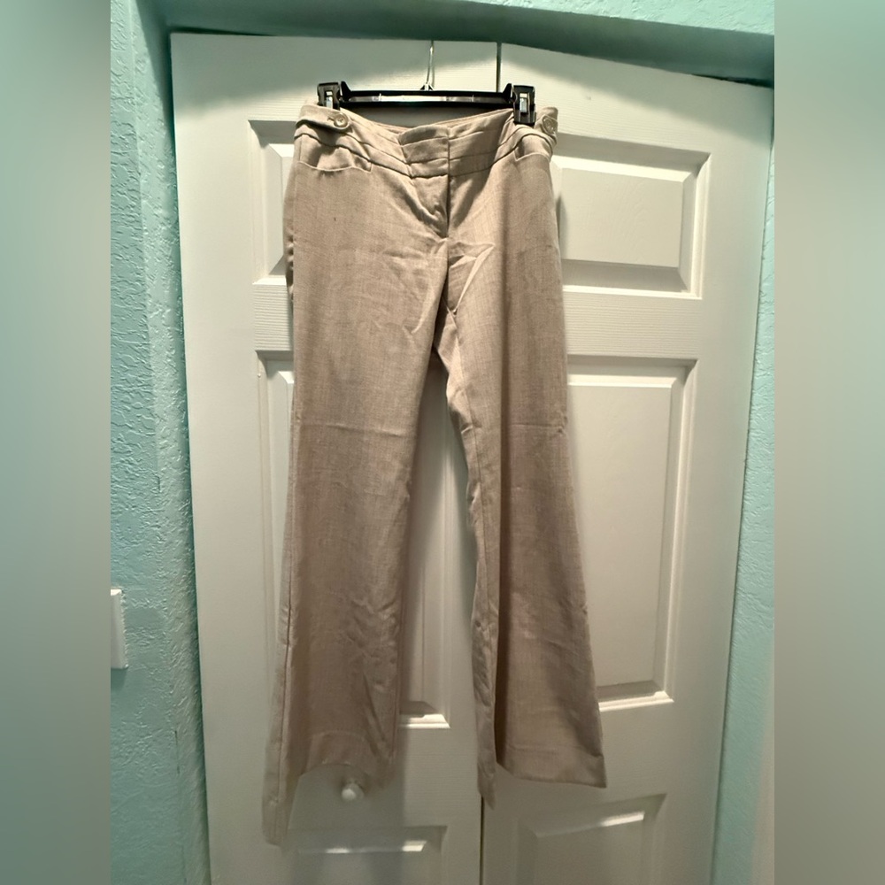 The Limited collection “Cassidy fit” beige trousers size 0S